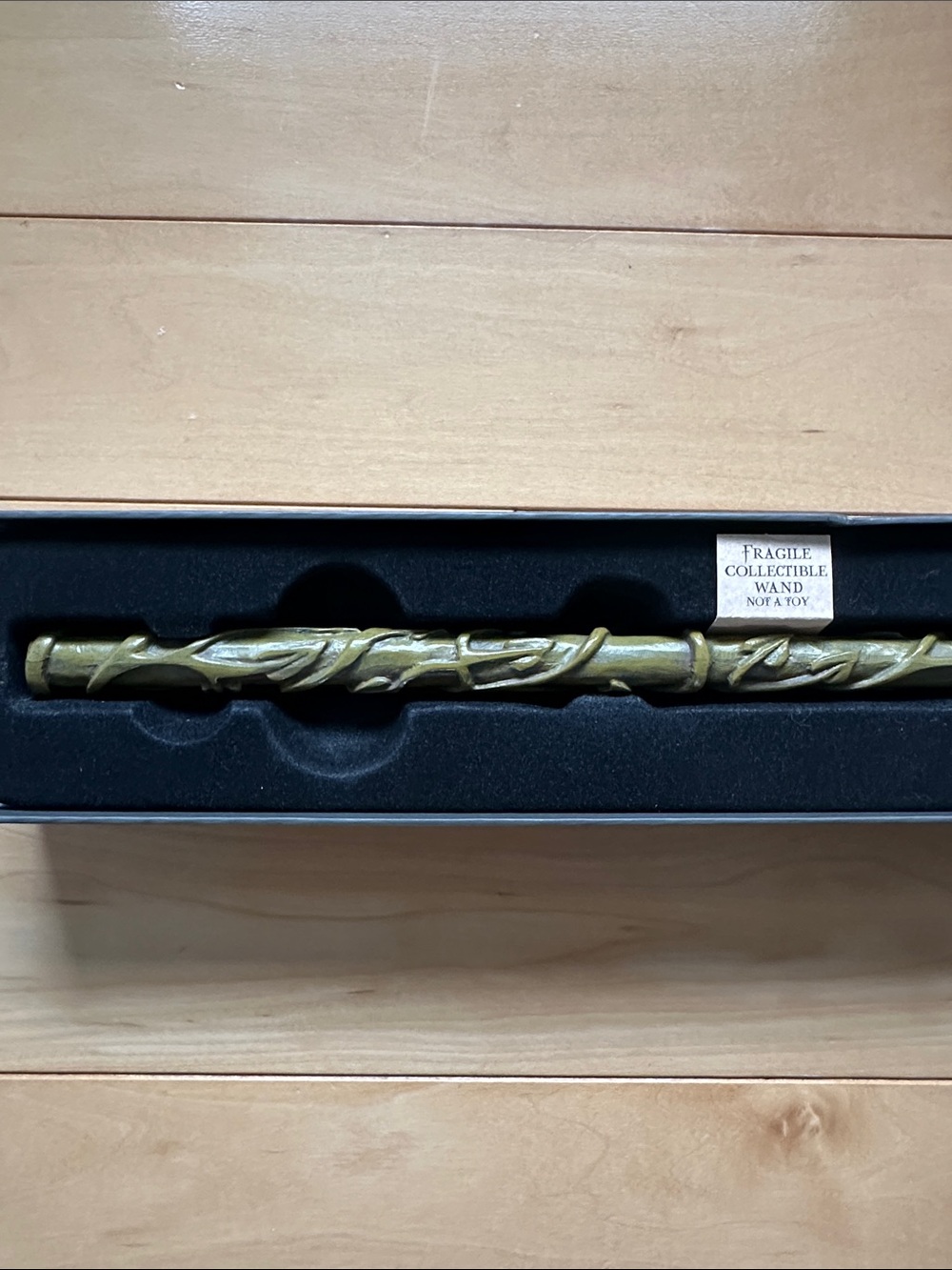 Hermione Granger's Wand - Picture 5 of 6